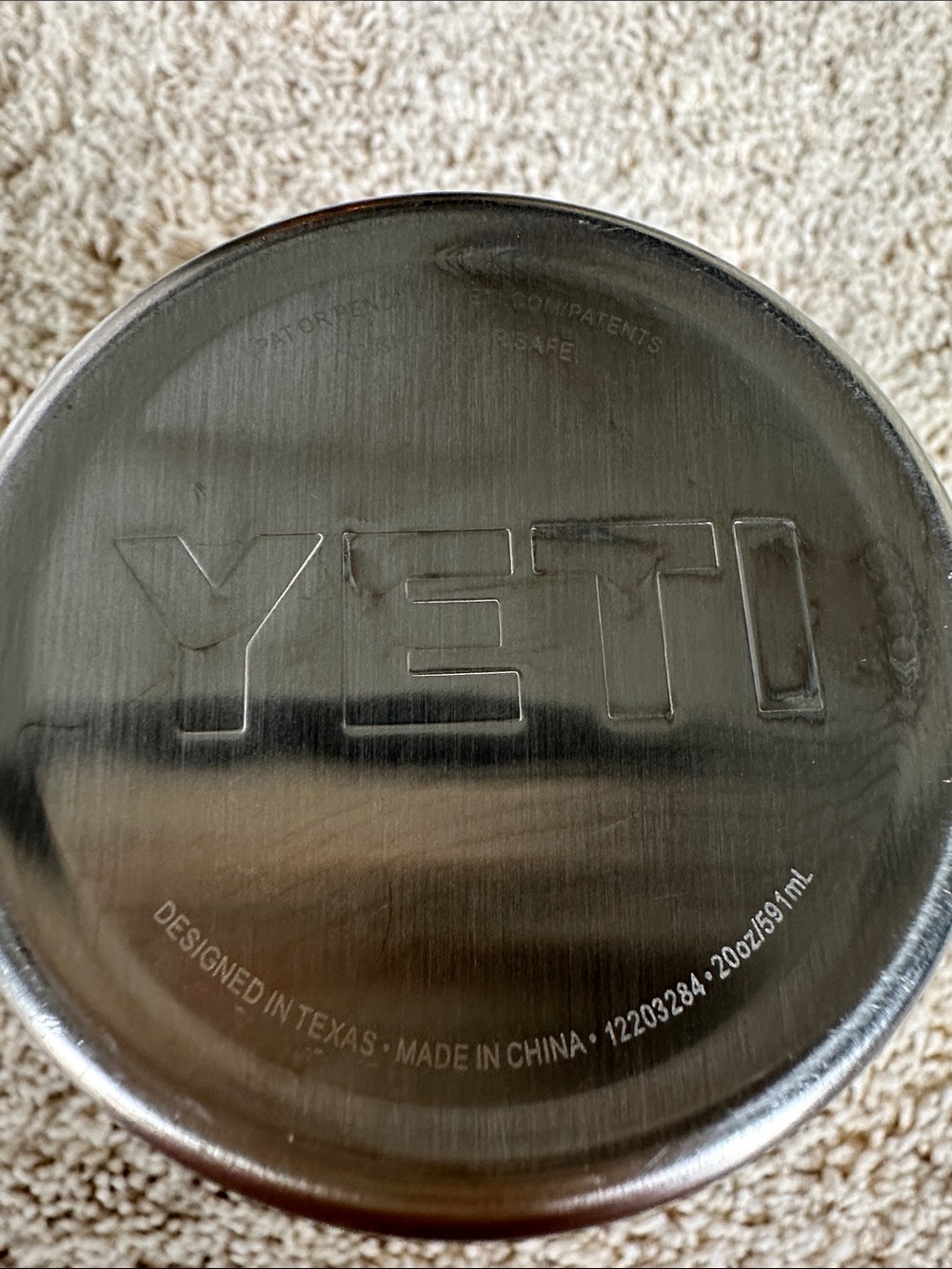 Yeti Forest Green Stainless Tumbler with Silver Accents 20oz - Picture 3 of 6